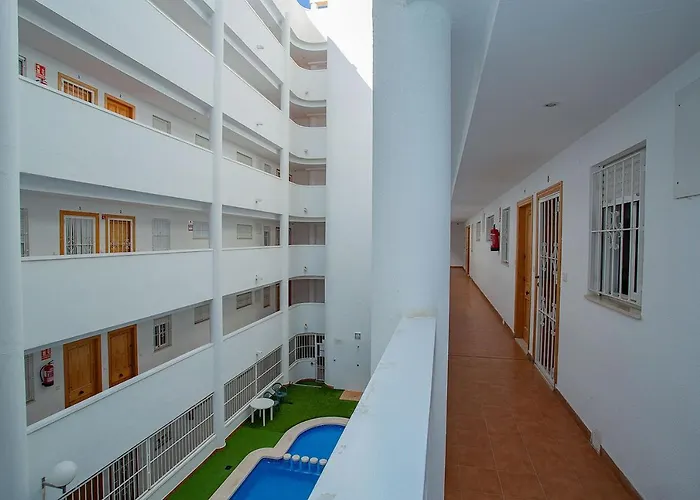 096 Pleasant Place Luis - Alicante * Torrevieja